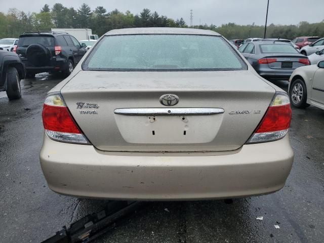 2005 Toyota Camry LE