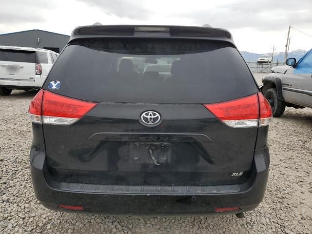 2014 Toyota Sienna XLE