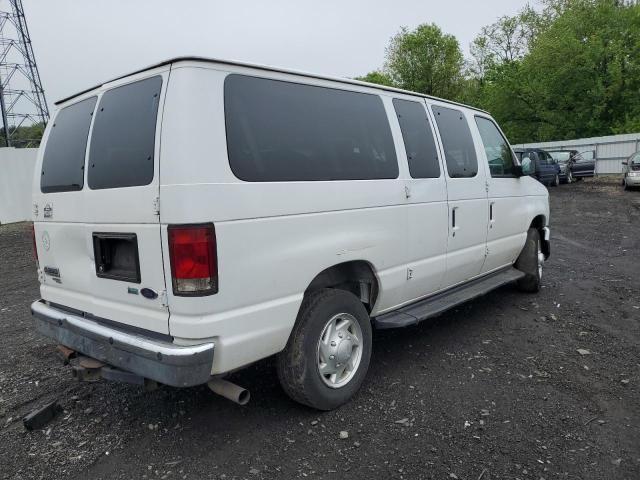 2011 Ford Econoline E350 Super Duty Wagon