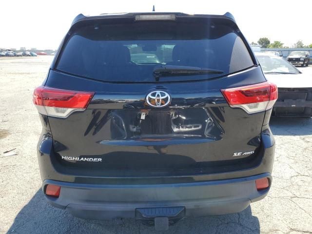 2017 Toyota Highlander SE