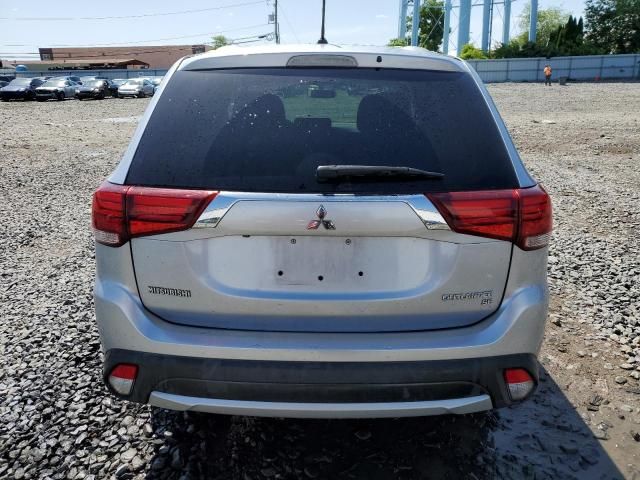 2016 Mitsubishi Outlander SE