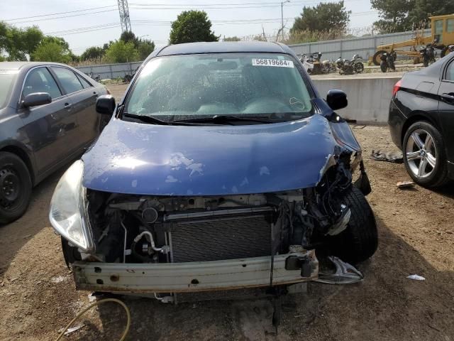 2013 Nissan Versa S