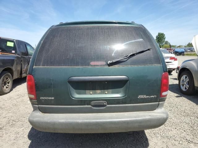 1996 Dodge Grand Caravan SE