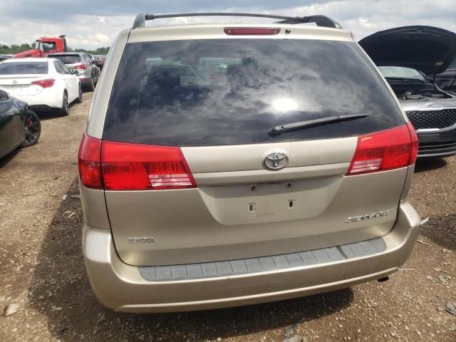 2004 Toyota Sienna XLE