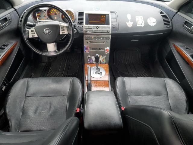 2004 Nissan Maxima SE