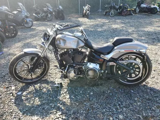 2016 Harley-Davidson Fxsb Breakout