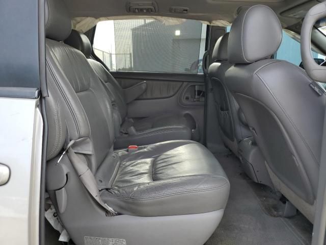 2006 Toyota Sienna XLE