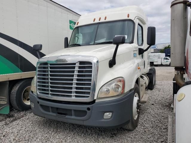 2019 Freightliner Cascadia 125