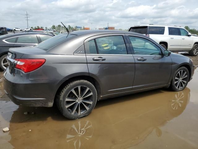 2014 Chrysler 200 Touring