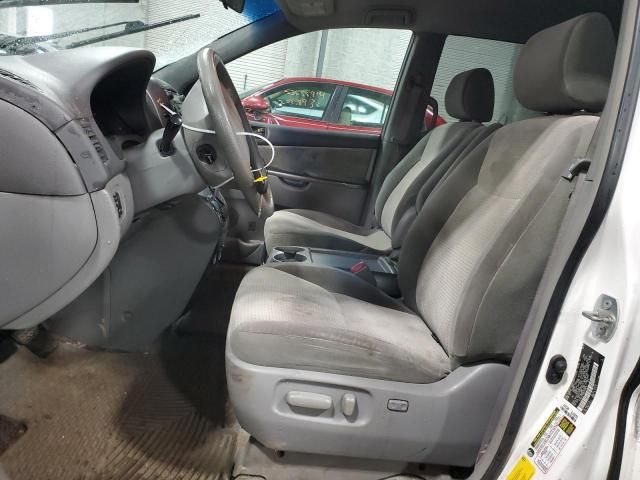 2008 Toyota Sienna CE