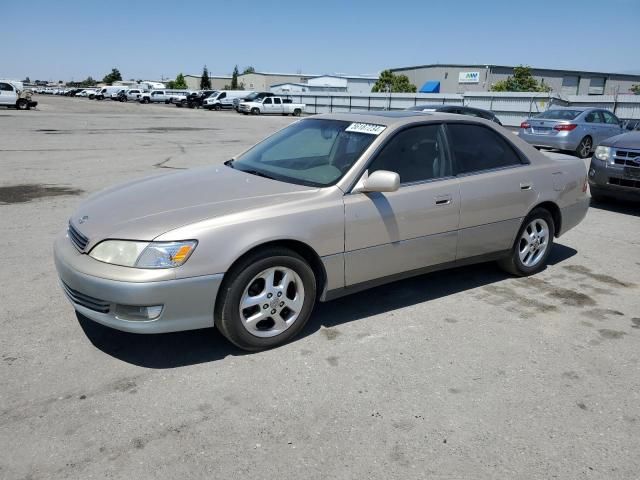 2000 Lexus ES 300