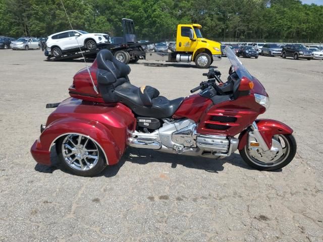 2010 Honda GL1800