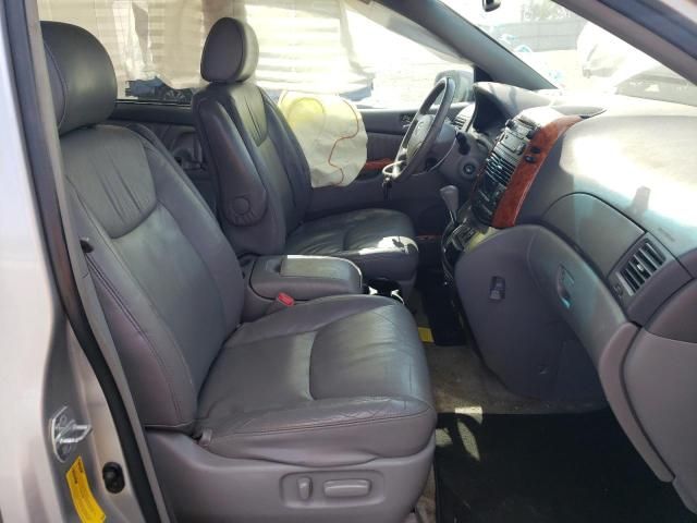 2008 Toyota Sienna XLE