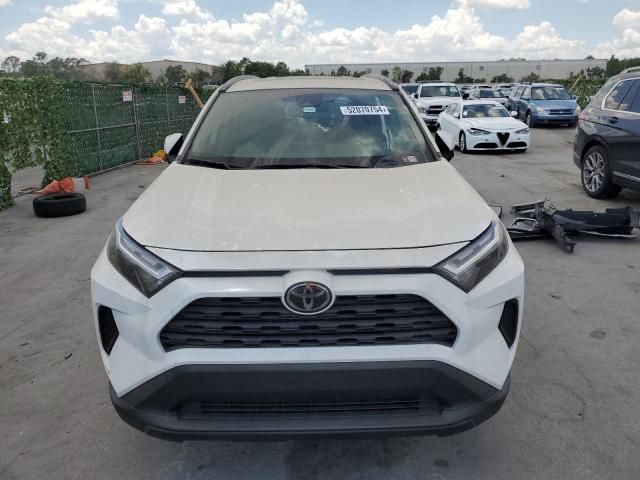 2022 Toyota Rav4 XLE