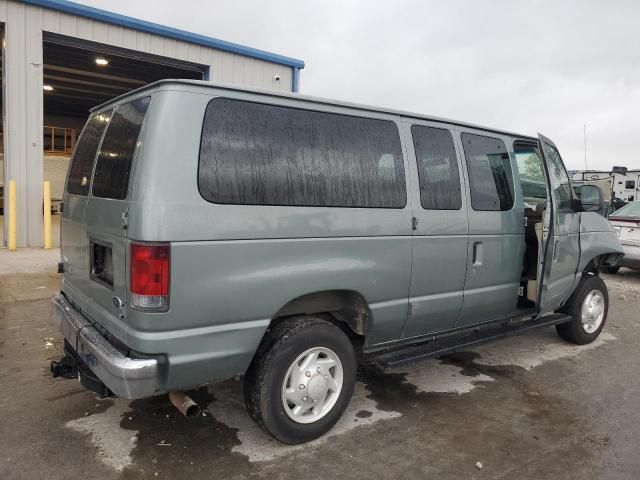 2006 Ford Econoline E350 Super Duty Wagon