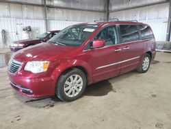 Chrysler Town & Country Touring Vehiculos salvage en venta: 2016 Chrysler Town & Country Touring