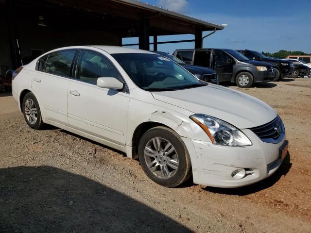 2010 Nissan Altima Base