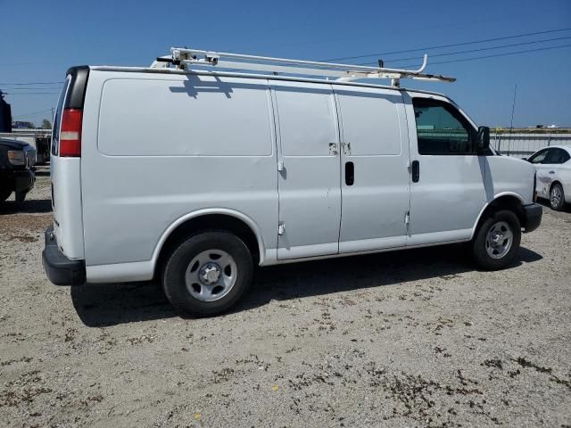 2007 Dodge 2007 Chevrolet Express G1500