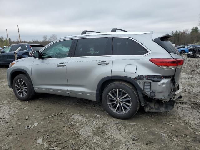 2017 Toyota Highlander SE