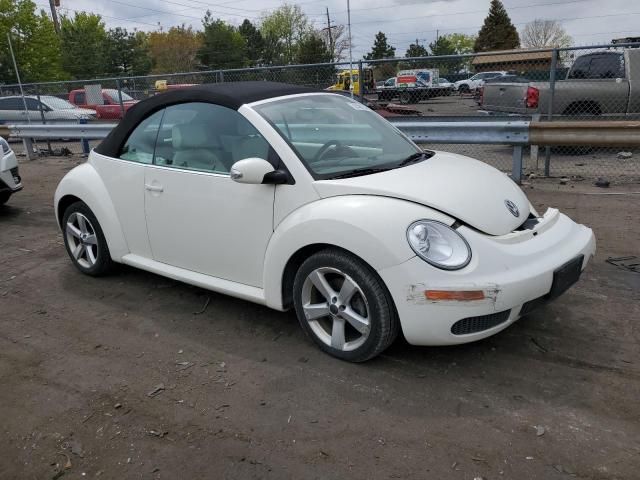 2007 Volkswagen New Beetle Triple White