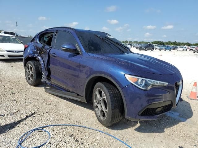 2018 Alfa Romeo Stelvio Sport