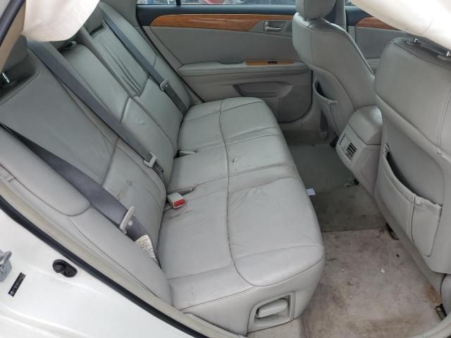 2005 Toyota Avalon XL