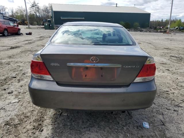 2005 Toyota Camry LE