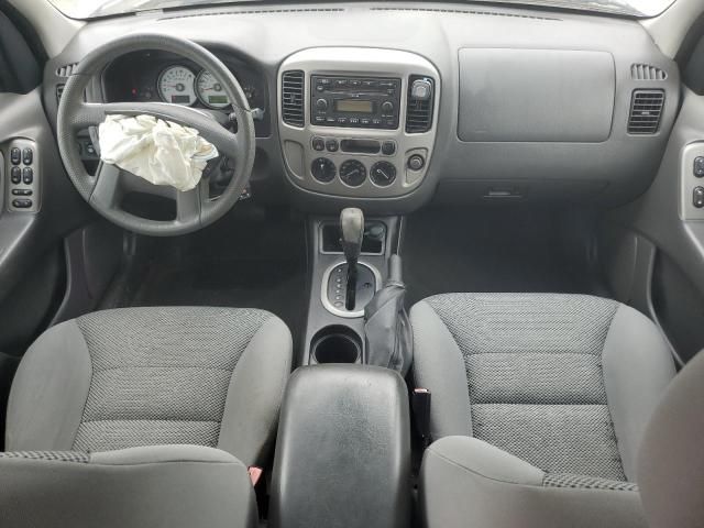 2005 Ford Escape XLT