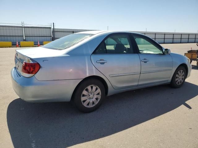 2005 Toyota Camry LE