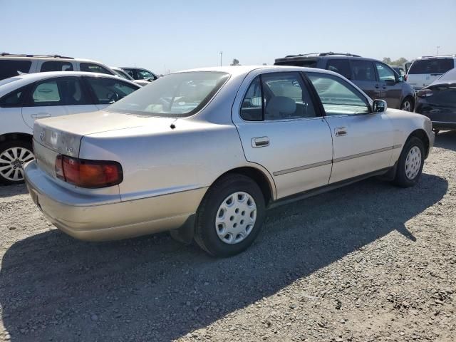 1996 Toyota Camry DX