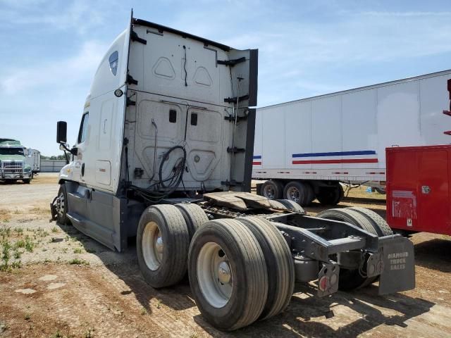 2014 Freightliner Cascadia 125