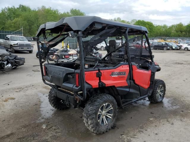 2018 Honda SXS1000 M5