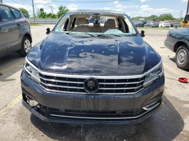 2018 Volkswagen Passat SE