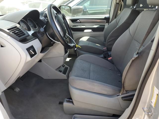 2012 Volkswagen Routan S