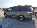 2011 Toyota Sienna XLE