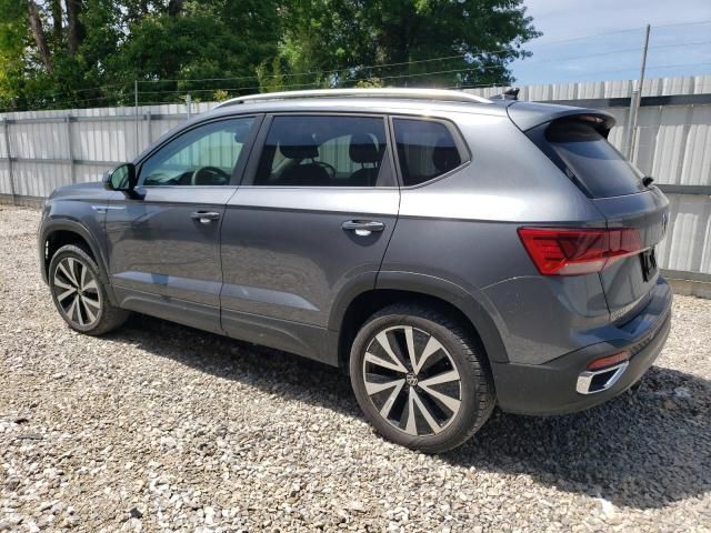 2024 Volkswagen Taos SE