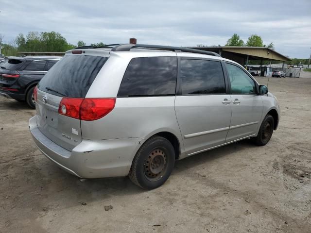 2007 Toyota Sienna CE