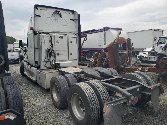 2015 Freightliner Cascadia 125