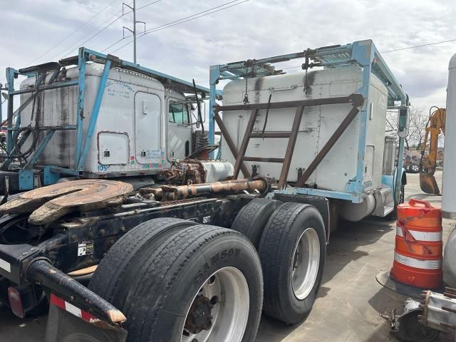 2003 Peterbilt 379