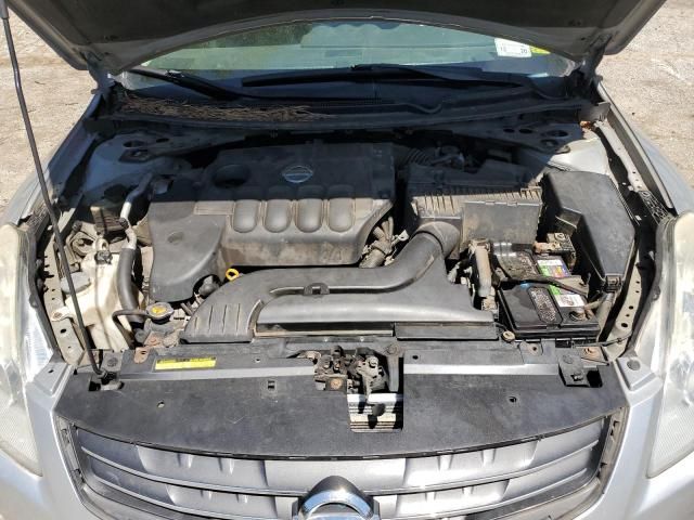 2010 Nissan Altima Base