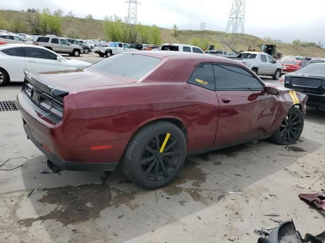 2017 Dodge Challenger SXT