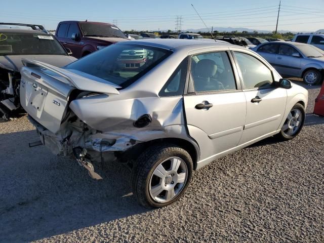 2005 Ford Focus ZX4