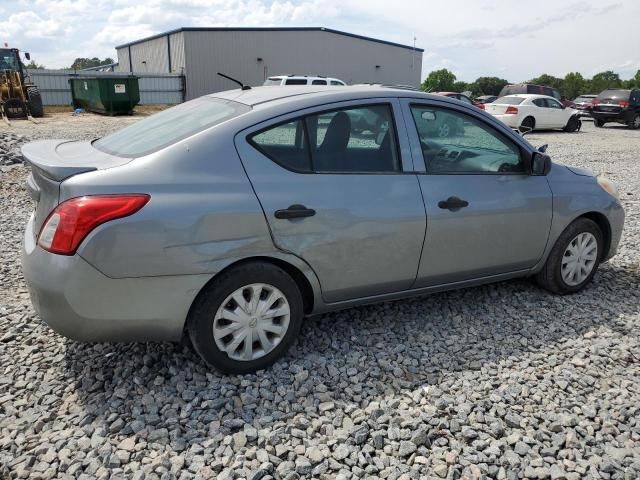 2013 Nissan Versa S