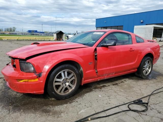 2005 Ford Mustang GT