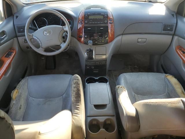 2006 Toyota Sienna XLE