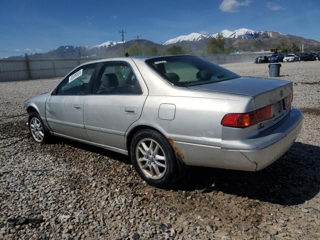 2000 Toyota Camry LE