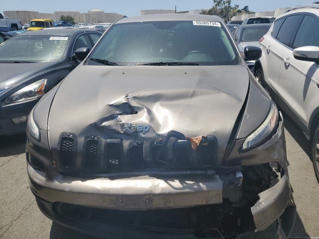 2016 Jeep Cherokee Sport