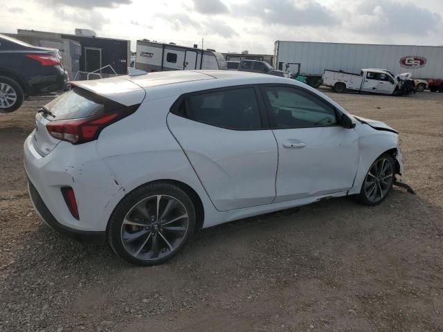 2019 Hyundai Veloster Base