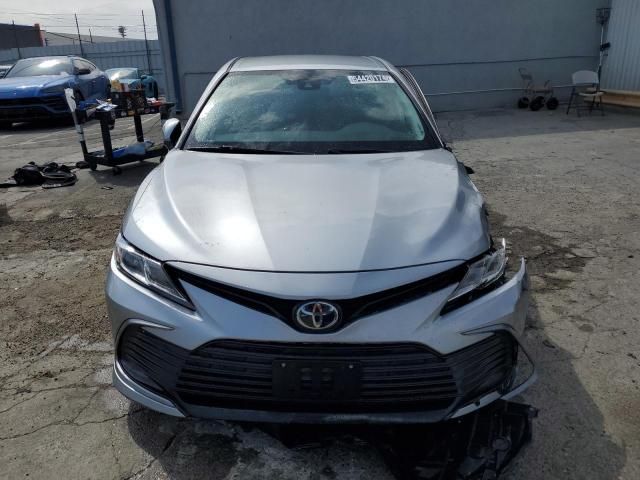 2022 Toyota Camry LE