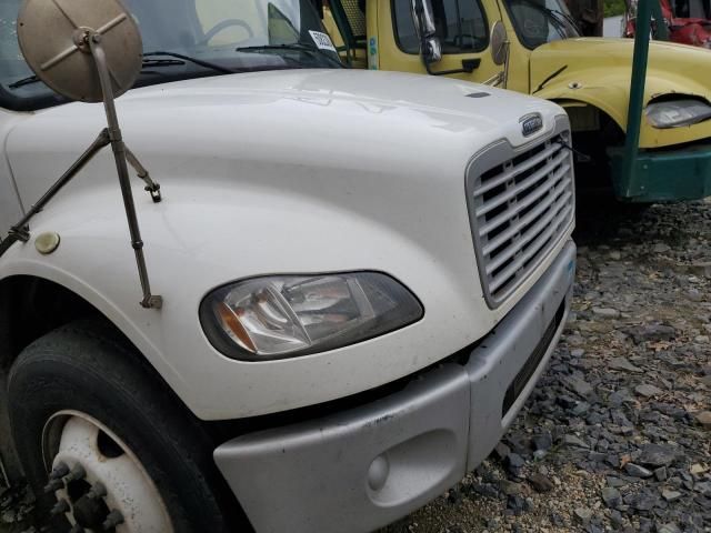 2016 Freightliner M2 106 Medium Duty